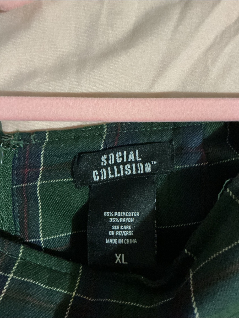 Green Plaid Lace-Up Pleated Skirt - Picture 2 of 2